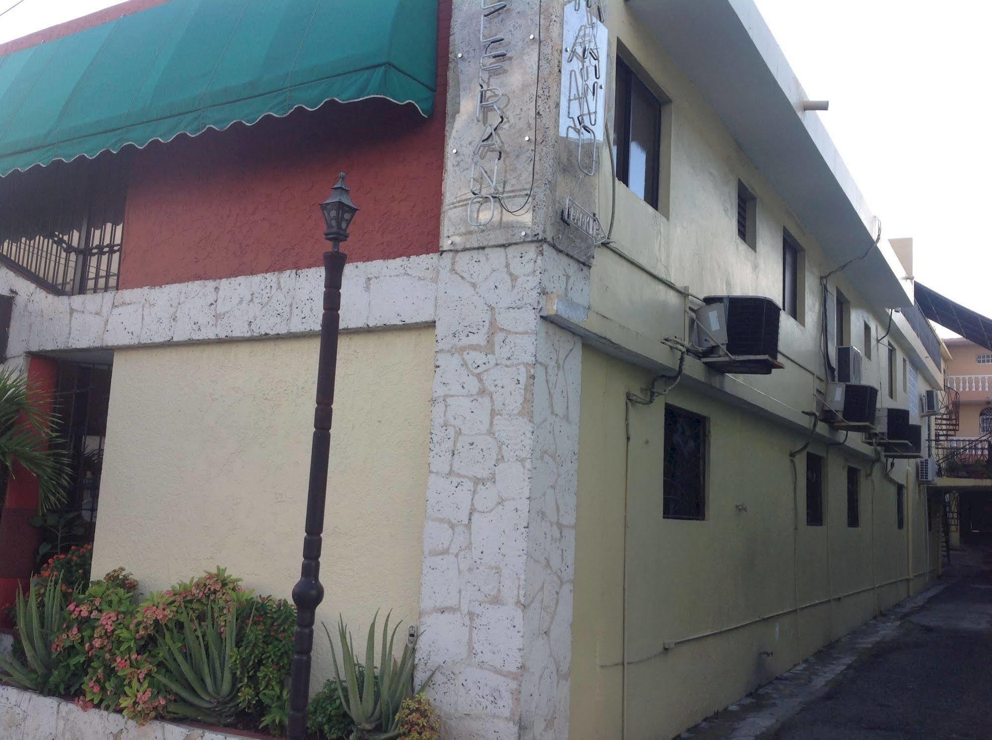 Hotel Frano Romana Center La Romana Exterior photo